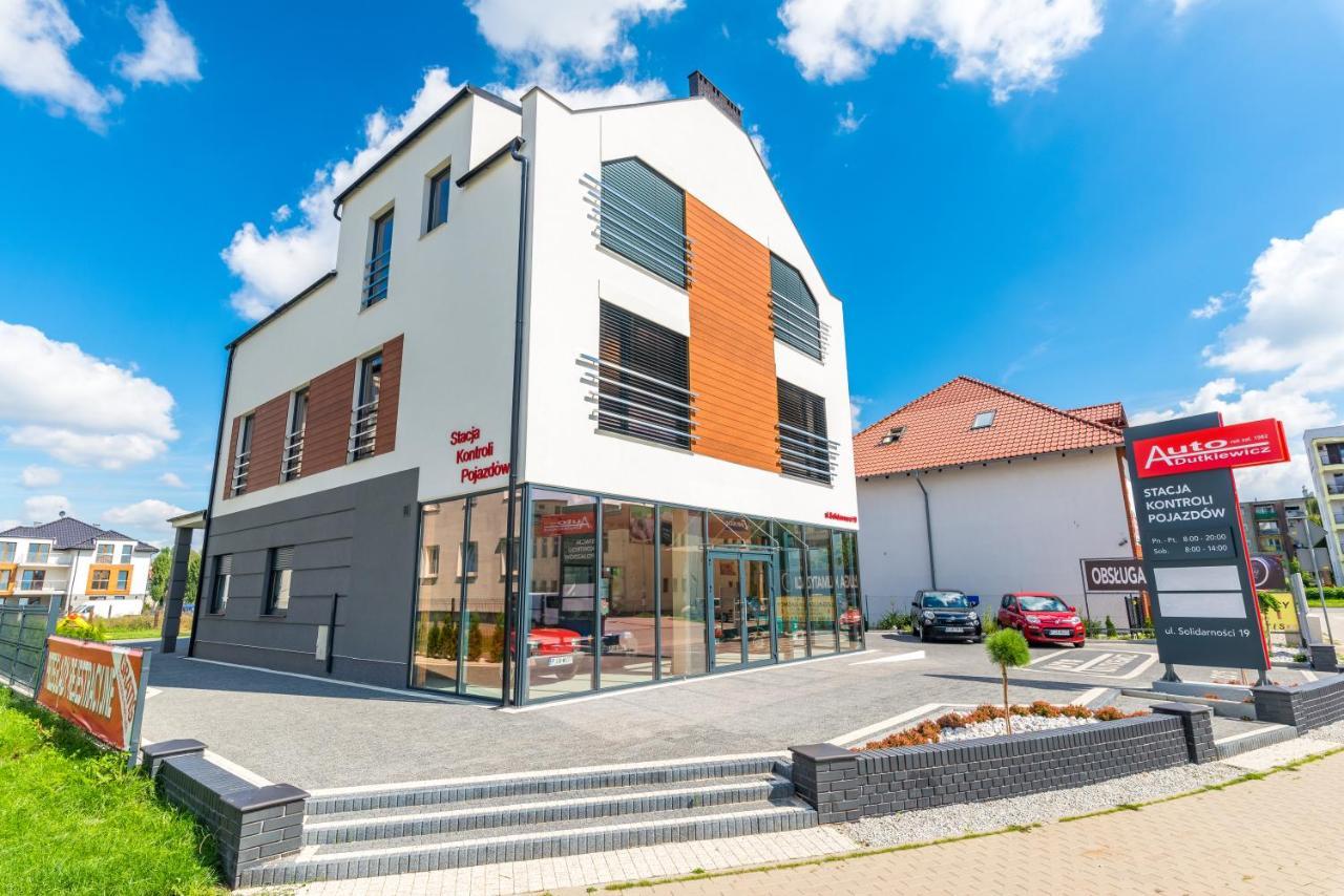 Noclegijarocin Bed & Breakfast Екстериор снимка